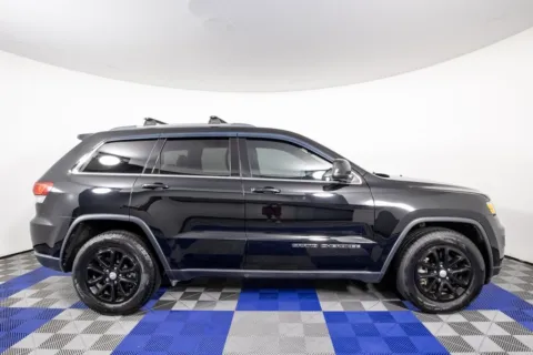 More photos of 2021 Jeep Grand Cherokee Laredo X at Apple Sport Imports, TX