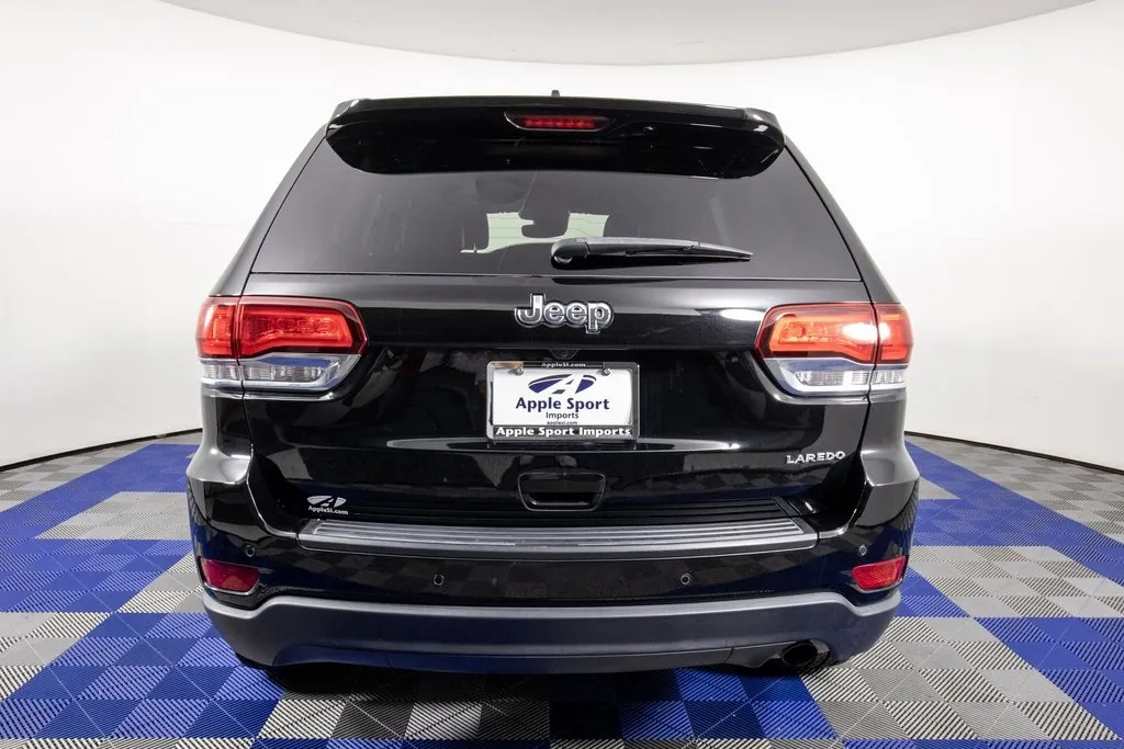 2021 Jeep Grand Cherokee Laredo X photo 20