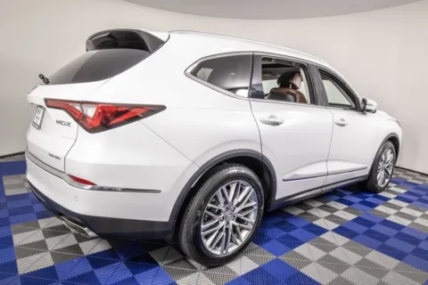 More photos of 2023 Acura MDX Advance at Apple Sport Imports, TX
