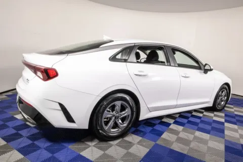 More photos of 2022 Kia K5 LXS at Apple Sport Imports, TX