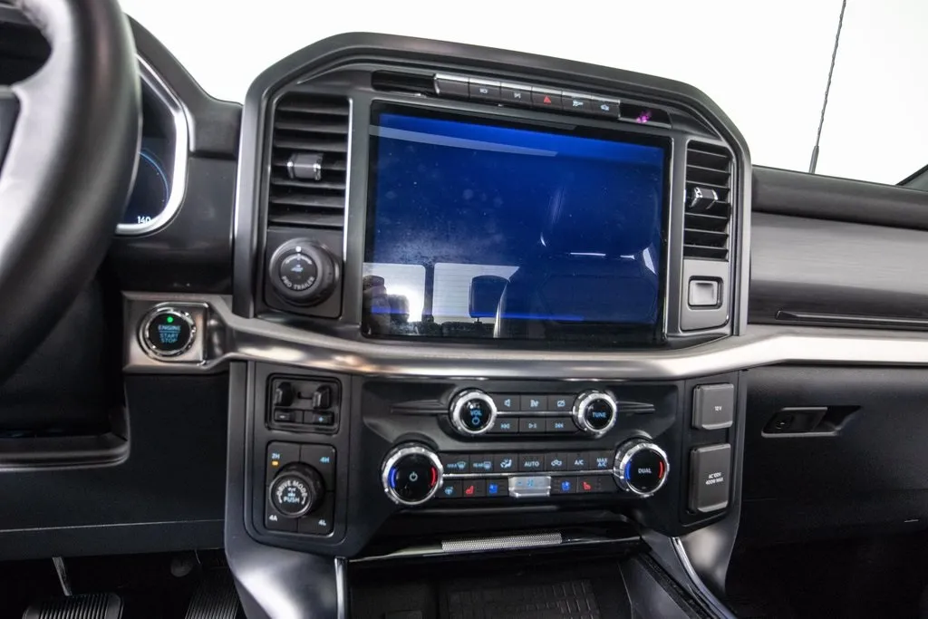2022 Ford F-150 Raptor photo 19
