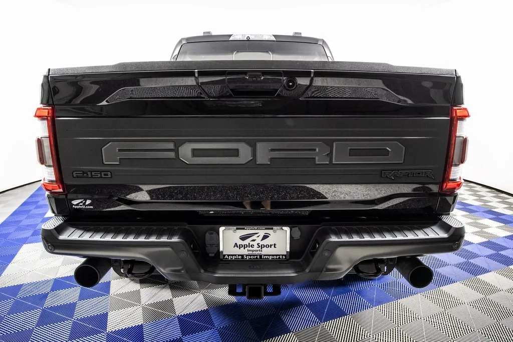 2022 Ford F-150 Raptor photo 13