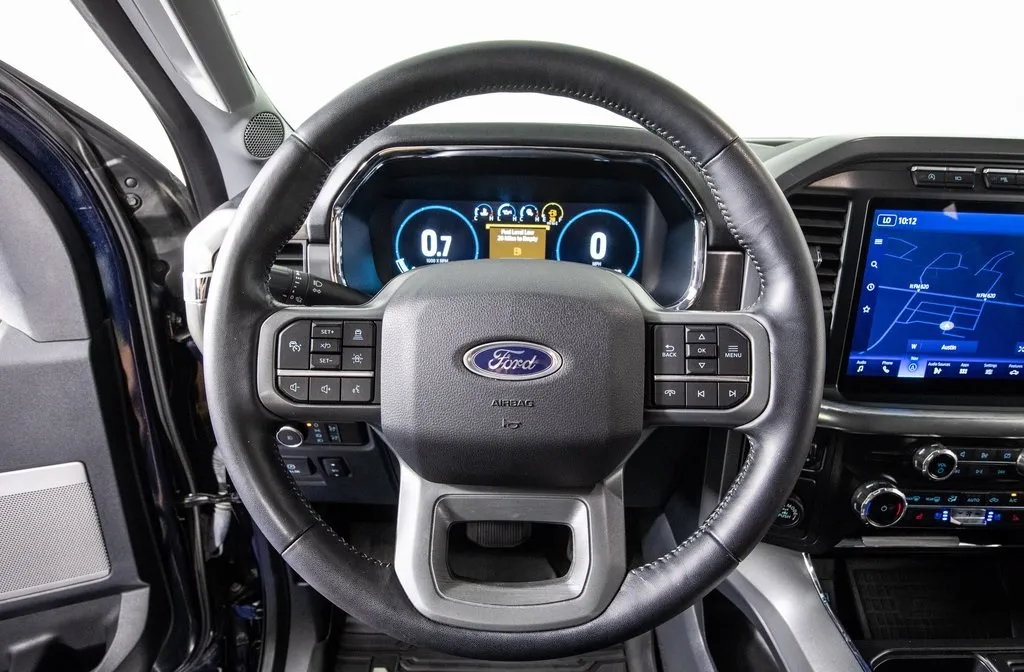 2022 Ford F-150 Lariat photo 26