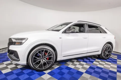 White 2022 Audi Q8 55 Premium Plus for sale in Austin, TX