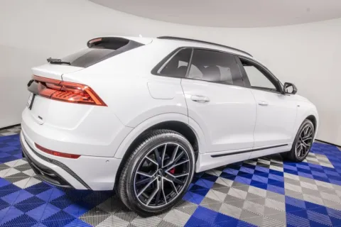 More photos of 2022 Audi Q8 55 Premium Plus at Apple Sport Imports, TX