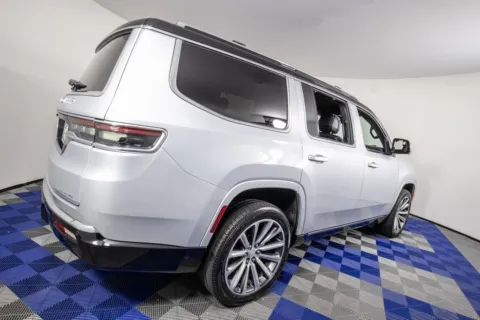More photos of 2022 Jeep Grand Wagoneer Series II at Apple Sport Imports, TX