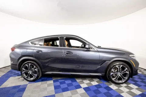 More photos of 2022 BMW X6 xDrive40i at Apple Sport Imports, TX