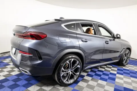 More photos of 2022 BMW X6 xDrive40i at Apple Sport Imports, TX