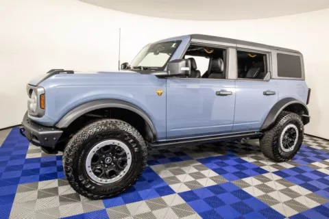 Gray 2024 Ford Bronco Badlands for sale in Austin, TX