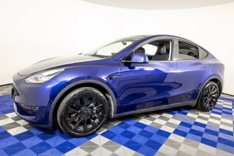 Blue 2020 Tesla Model Y Long Range for sale in Austin, TX