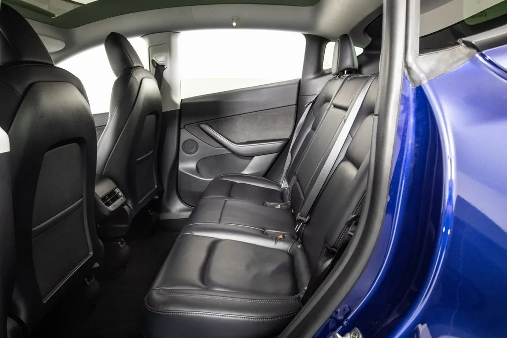 2020 Tesla Model Y Long Range photo 8