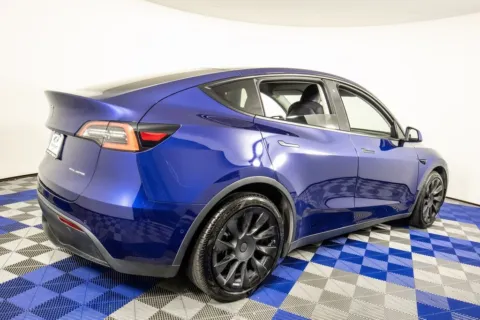More photos of 2020 Tesla Model Y Long Range at Apple Sport Imports, TX