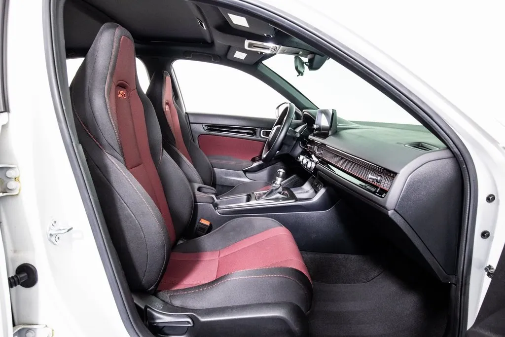 2024 Honda Civic Si photo 3