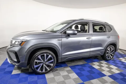 Gray 2024 Volkswagen Taos 1.5T SE for sale in Austin, TX