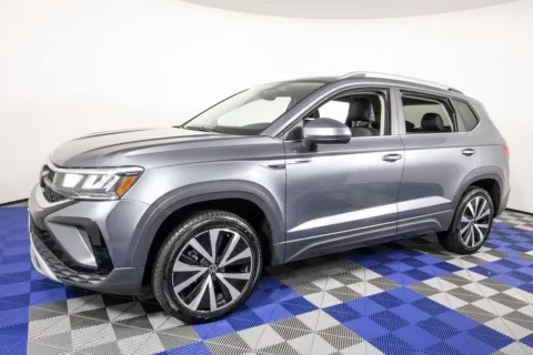 Gray 2024 Volkswagen Taos 1.5T SE for sale in Austin, TX