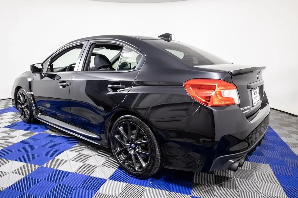 2020 Subaru WRX Base photo 3