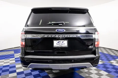 More photos of 2018 Ford Expedition Limited at Apple Sport Imports, TX