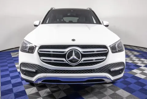 Photos of 2022 Mercedes-Benz GLE 350 for sale in Austin, TX at Apple Sport Imports