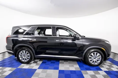 More photos of 2023 Hyundai Palisade SEL at Apple Sport Imports, TX