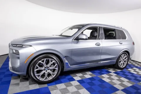 Gray 2025 BMW X7 xDrive40i for sale in Austin, TX