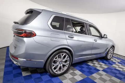 More photos of 2025 BMW X7 xDrive40i at Apple Sport Imports, TX