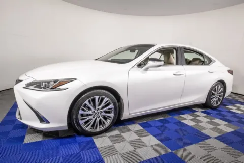 White 2021 Lexus ES 350 for sale in Austin, TX