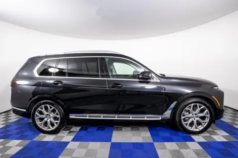 More photos of 2024 BMW X7 xDrive40i at Apple Sport Imports, TX