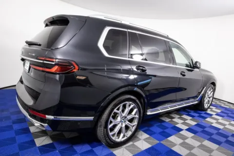More photos of 2024 BMW X7 xDrive40i at Apple Sport Imports, TX