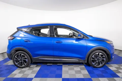 More photos of 2022 Chevrolet Bolt EUV Premier at Apple Sport Imports, TX
