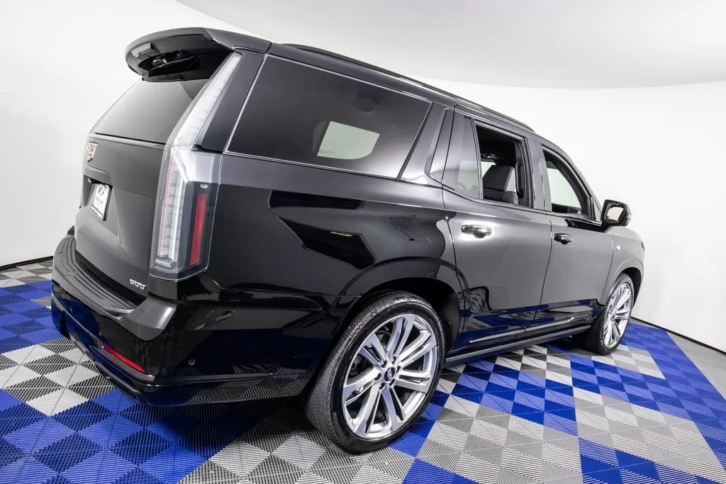 2025 Cadillac Escalade Sport photo 9