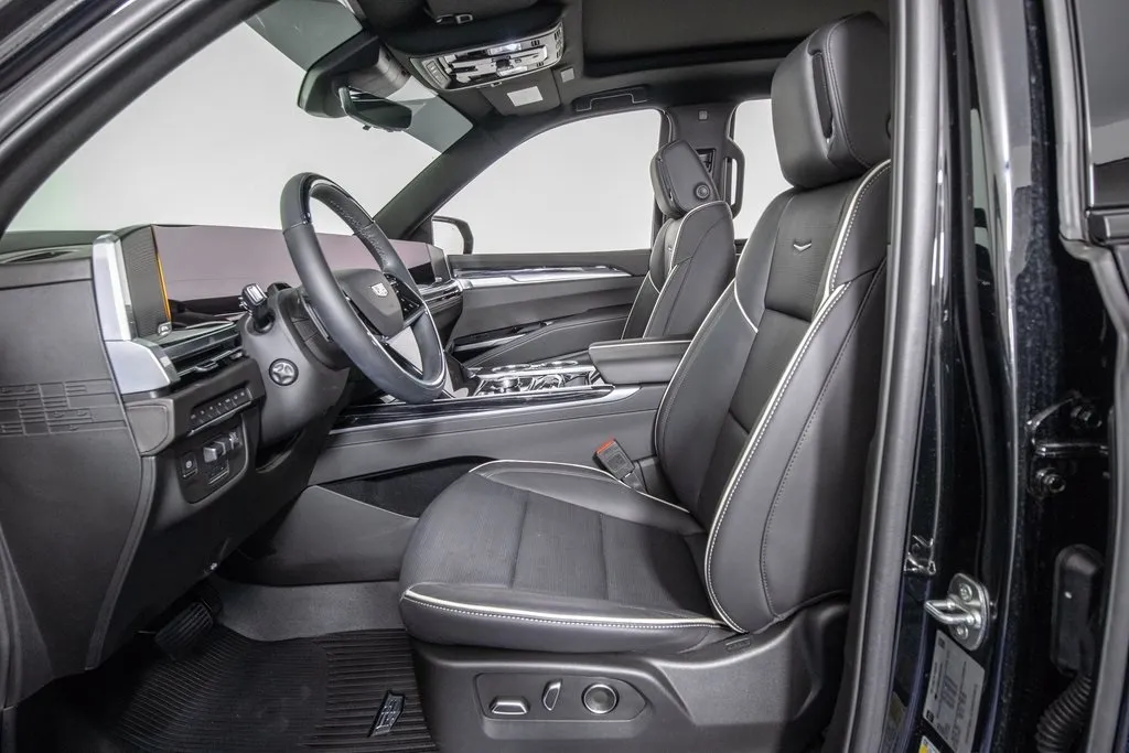2025 Cadillac Escalade Sport photo 19
