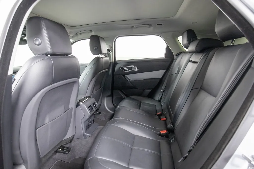 2024 Land Rover Range Rover Velar S photo 25