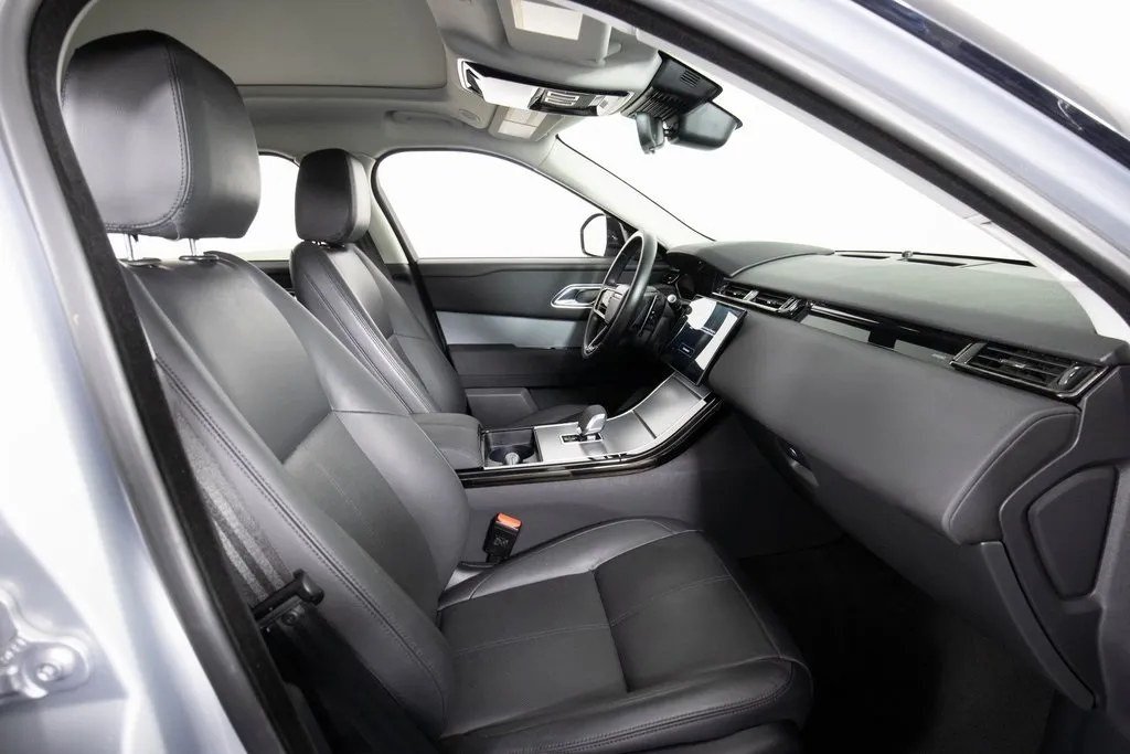 2024 Land Rover Range Rover Velar S photo 6