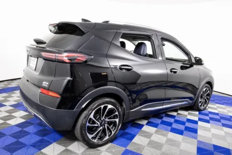 More photos of 2022 Chevrolet Bolt EUV Premier at Apple Sport Imports, TX