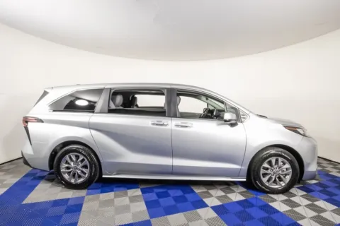 More photos of 2023 Toyota Sienna LE at Apple Sport Imports, TX