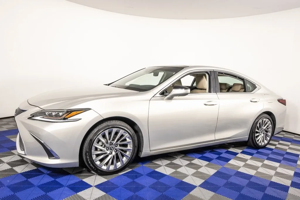 2019 Lexus ES 350 Ultra Luxury for sale in Austin, TX