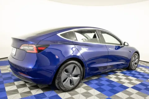 More photos of 2018 Tesla Model 3 Long Range at Apple Sport Imports, TX