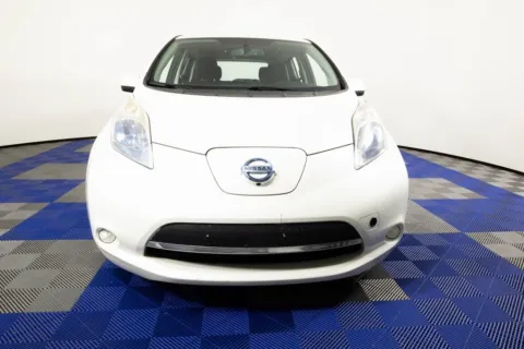 Photos of 2014 Nissan Leaf SV for sale in Austin, TX at Apple Sport Imports