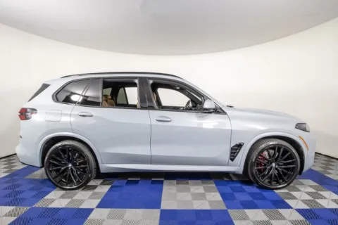 More photos of 2024 BMW X5 xDrive40i at Apple Sport Imports, TX