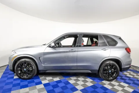 More photos of 2018 BMW X5 xDrive35i at Apple Sport Imports, TX