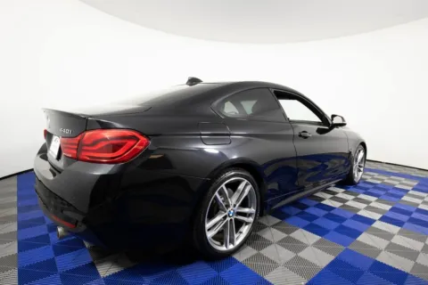 More photos of 2018 BMW 4 Series 440i at Apple Sport Imports, TX