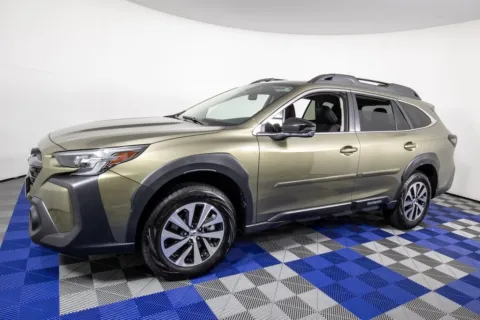 Green 2024 Subaru Outback Premium for sale in Austin, TX