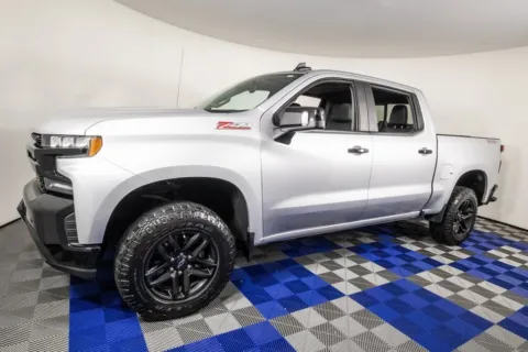 Silver 2021 Chevrolet Silverado 1500 LT Trail Boss for sale in Austin, TX