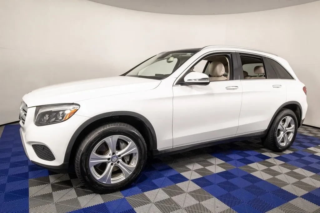 2016 Mercedes-Benz GLC