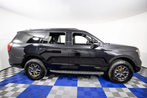 More photos of 2025 Ford Expedition Tremor at Apple Sport Imports, TX