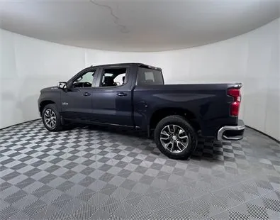 More photos of 2022 Chevrolet Silverado 1500 LT at Apple Sport Imports, TX