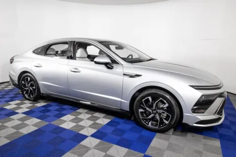 Another view of 2024 Hyundai Sonata SEL for sale in Austin, TX at Apple Sport Imports