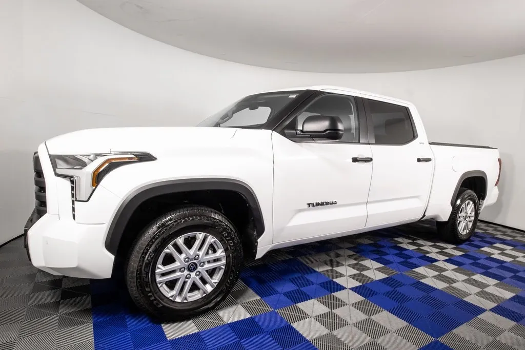 White 2024 Toyota Tundra SR5 for sale in Austin, TX