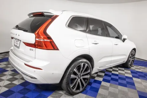 More photos of 2023 Volvo XC60 B5 Ultimate Bright Theme at Apple Sport Imports, TX