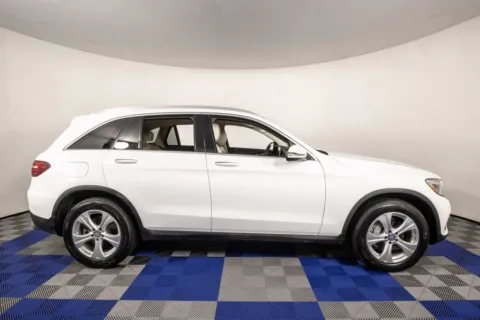 More photos of 2016 Mercedes-Benz GLC 300 at Apple Sport Imports, TX